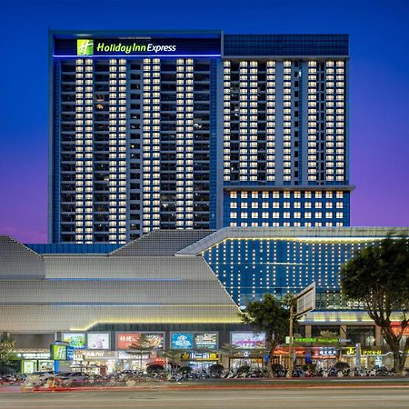 Holiday Inn Express Jiangmen Jianghai By Ihg Exteriér fotografie
