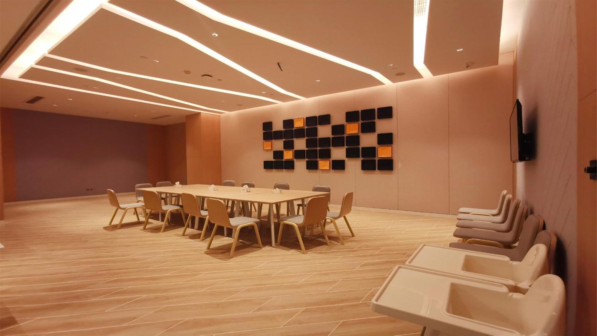Holiday Inn Express Jiangmen Jianghai By Ihg Exteriér fotografie