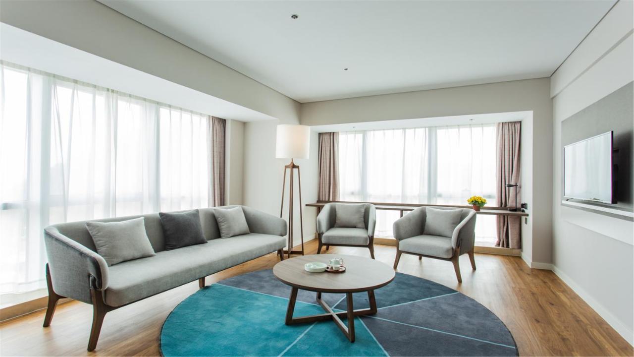 Holiday Inn Express Jiangmen Jianghai By Ihg Exteriér fotografie